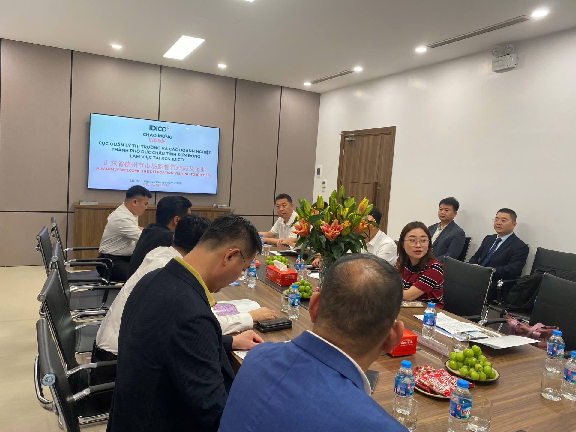 z7045924756469_6912cce43ec90a8b7f8d448a70d6e366